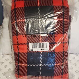 Victoria's Secret Red and Black Plaid Throw Blanket. New. 50 x 60